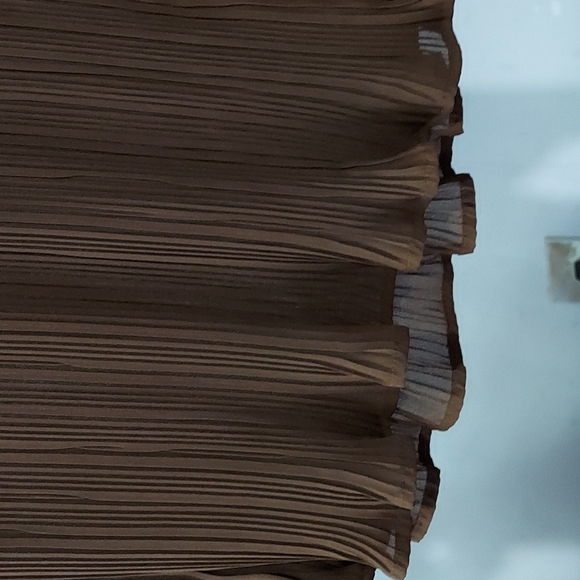 Tops 5 for $20 - Picture 12 of 16